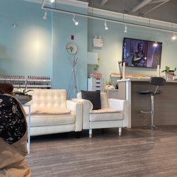Luscious Nail Lounge