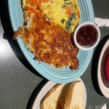 Crossroads Delicatessen - The Veggie - Breakfast & Brunch Near Me - Minnetonka, Minnesota