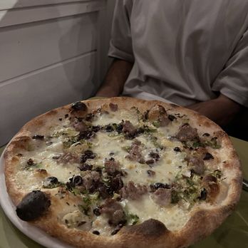 A MANO - 3208 Photos & 1644 Reviews - 450 Hayes St, San Francisco ...