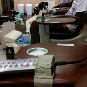 Sky Nail Zone - Nail Salons Near Me - East Windsor, New Jersey