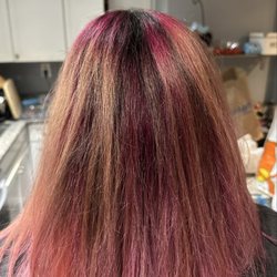 Salon Nathaniel - This is what Ivelisse had to start with, it wasn't supposed to look like this. It was supposed to be Rose Gold, not fifty shades of pink!