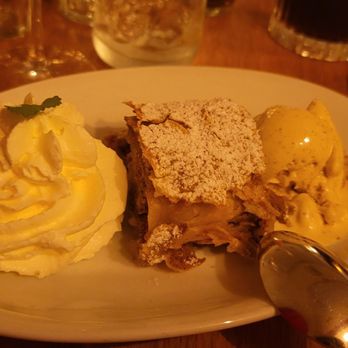 Ottenthal - Apple Struddel - Austrian Near Me - Berlin, BE Ottenthal - Apple Struddel - Austrian Near Me - Berlin, BE