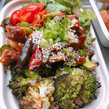 Pow Pow - The General's Chicken - Asian Fusion Near Me - Washington, DC, District of Columbia