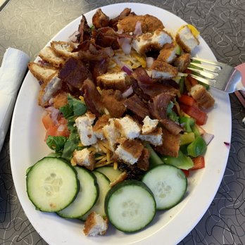Winston Diner & Drive-thru - American Near Me - Winston, Oregon