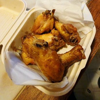 Pasadena Pizza - Nude wings - Pizza Near Me - Pasadena, California