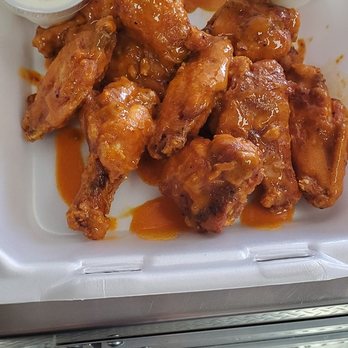 Big Worm's BBQ - wings - Barbeque Near Me - Fort Pierce, Florida Big Worm's BBQ - wings - Barbeque Near Me - Fort Pierce, Florida