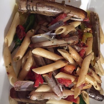 Delicatessen - Pâtes aux couteaux - Bistros Near Me - Marseillan, 34