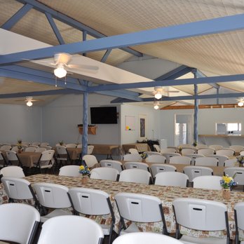 Cedar Lodge - The Great Hall Interior Seats 100 People+ - Vacation Rentals Near Me - Buchanan Dam, Texas