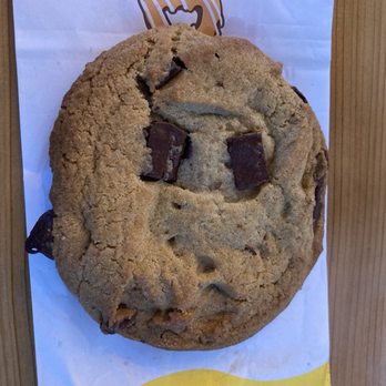 Eats & Sweets - Fresh Baked homemade FREE chocolate chip cookie - Bakeries Near Me - Ridgeland, South Carolina