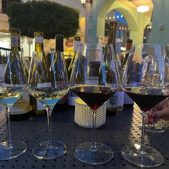 Ada's - Red and white wine flight - Wine Bars Near Me - Las Vegas, Nevada