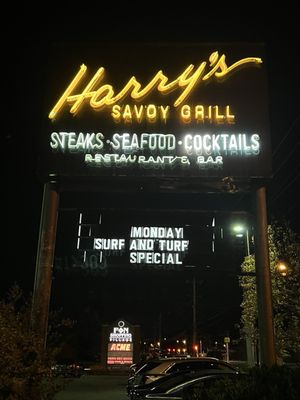 Harry's Savoy Grill by null