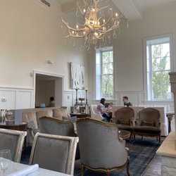Washington School House Hotel