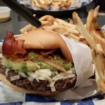 Pappas Burger - Guacamole Burger - Burgers Near Me - Houston, Texas Pappas Burger - Guacamole Burger - Burgers Near Me - Houston, Texas