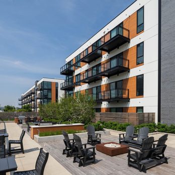 Tribute Apartments - Amenity Deck - Apartments Near Me - Milwaukee, Wisconsin Tribute Apartments - Amenity Deck - Apartments Near Me - Milwaukee, Wisconsin