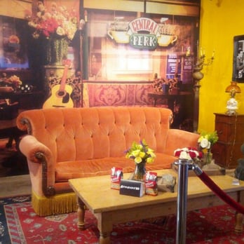 Friends'-Themed Central Perk Coffeehouse Opens In Boston | Boston, MA