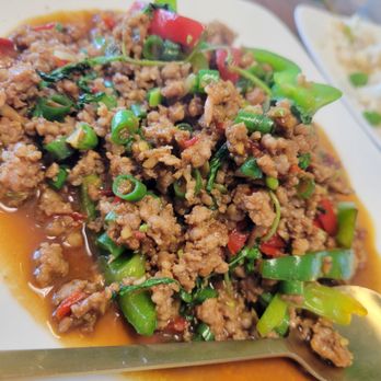 Golden Spoon - Thai Near Me - Manteca, California