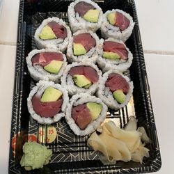 Nantucket Meat & Fish Market - Tuna avocado maki with commendably high quality fish.