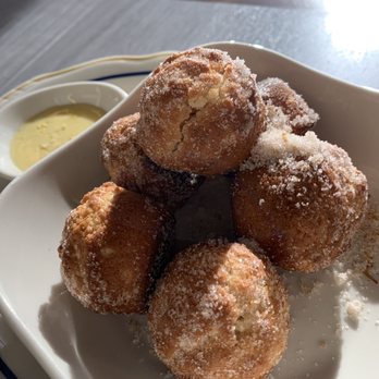 The Whale Chicago - Muffin Doughnuts - New American Near Me - Chicago, Illinois The Whale Chicago - Muffin Doughnuts - New American Near Me - Chicago, Illinois