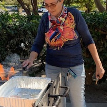 Davis Community Park - 10/16/2021 Peachy!!! Her & Hien staffing the BBQ Station. They are amazing Volunteers and so GOOD to us! :) - Parks Near Me - Modesto, California Davis Community Park - 10/16/2021 Peachy!!! Her & Hien staffing the BBQ Station. They are amazing Volunteers and so GOOD to us! :) - Parks Near Me - Modesto, California