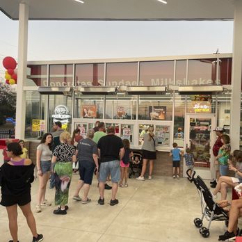 Andy's Frozen Custard - Opening Day! - Ice Cream & Frozen Yogurt Near Me - Olathe, Kansas