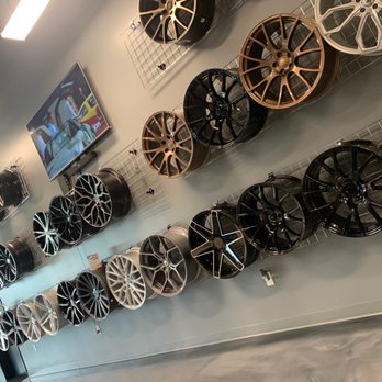 Street Dreamz Customs - RIMS..RIMS...RIMS... - Auto Glass Services Near Me - Clinton, Maryland Street Dreamz Customs - RIMS..RIMS...RIMS... - Auto Glass Services Near Me - Clinton, Maryland