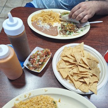 Taqueria Eduardo - Chips and pico de gallo... super thick chips. Some love that, I like thinner chips - Mexican Near Me - San Jose, California Taqueria Eduardo - Chips and pico de gallo... super thick chips. Some love that, I like thinner chips - Mexican Near Me - San Jose, California