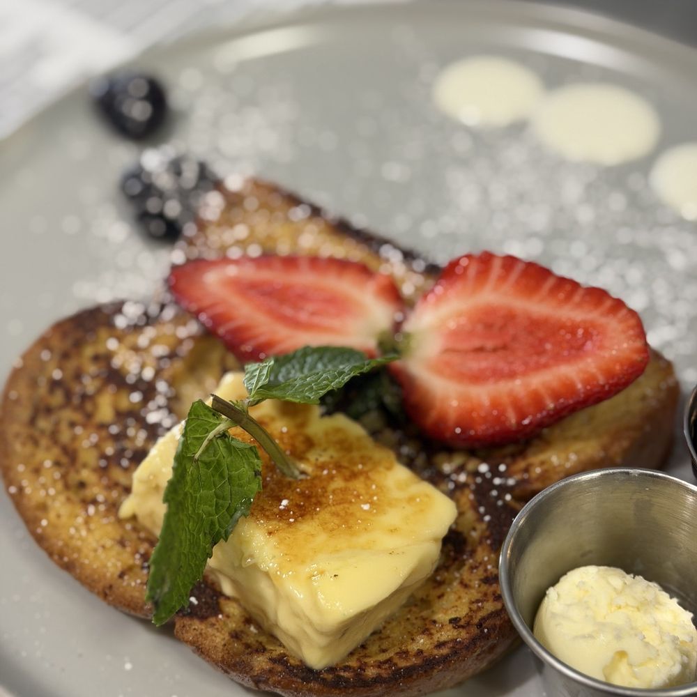 The Brunch House - Crème Brûlée French Toast - Breakfast & Brunch Near Me - Temecula, California