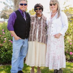Family Praise & Worship - Sandra and Gene care with mother West.