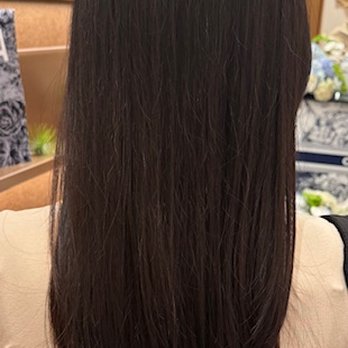 Salon Amerige - Uneven back hair - Hair Salons Near Me - Fullerton, California