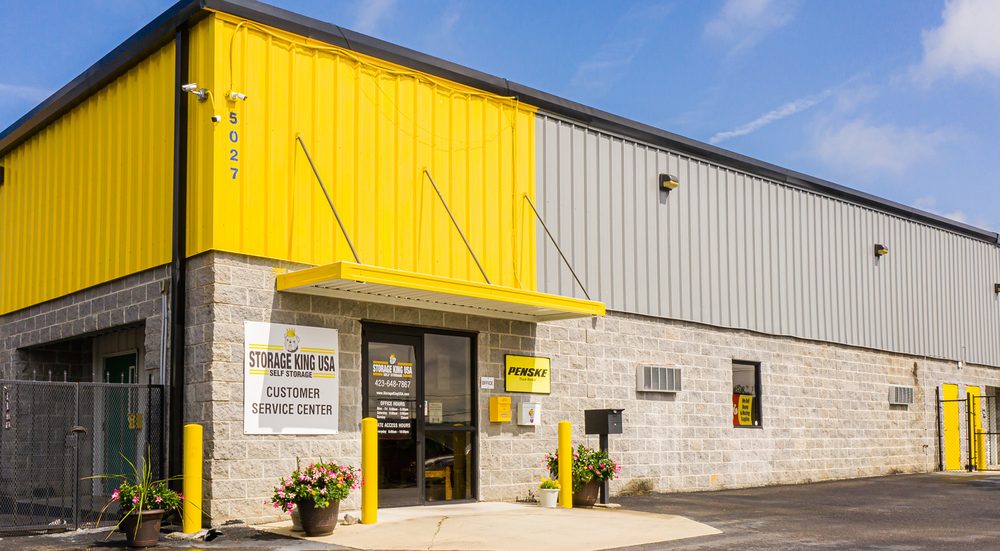 STORAGE KING USA Updated August 2024 53 Photos 5027 Hixson Pike
