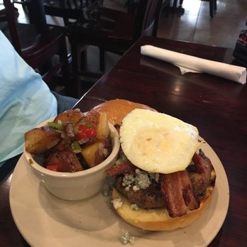Lakeview Harbor - Breakfast burger - American Near Me - New Orleans, Louisiana Lakeview Harbor - Breakfast burger - American Near Me - New Orleans, Louisiana
