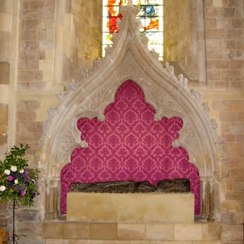 Romsey Abbey - Religious Organizations Near Me - Romsey, HAM