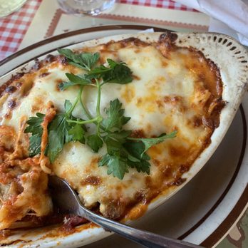 DeNicola's Restaurant - Lasagna Alla Napolitana - Italian Near Me - Portland, Oregon DeNicola's Restaurant - Lasagna Alla Napolitana - Italian Near Me - Portland, Oregon
