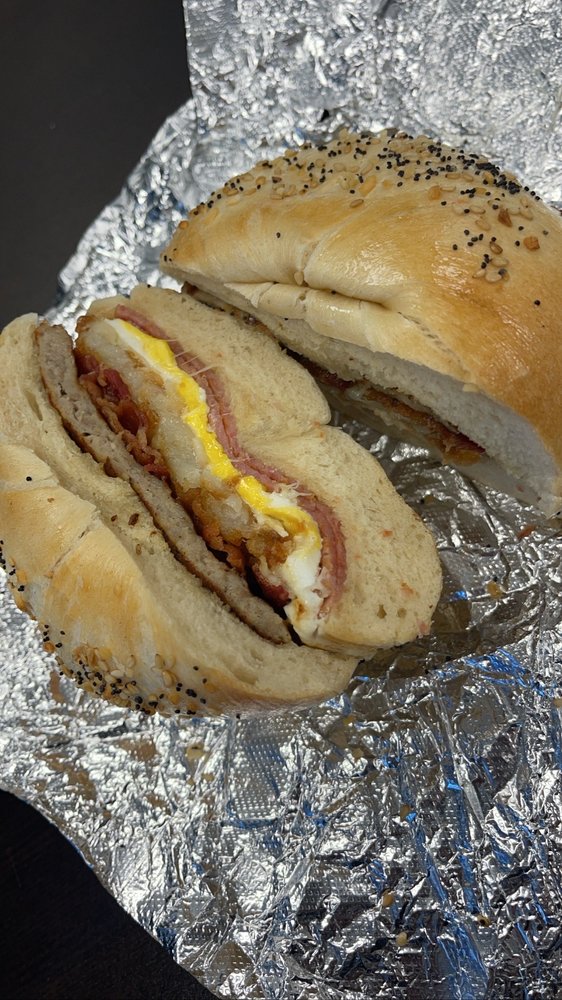 FRESCO’S BAGELS & DELI Updated April 2024 13 Photos & 27 Reviews