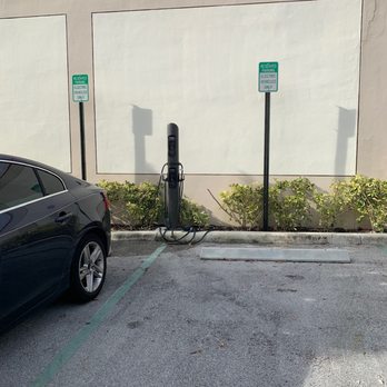 Caliber Collision - Two electric charging stations. - Body Shops Near Me - Boca Raton, Florida Caliber Collision - Two electric charging stations. - Body Shops Near Me - Boca Raton, Florida