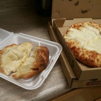 Crusty's Pizza - "Garlic sticks" cheese wasn't melted in the least..peeled right off - Pizza Near Me - Camp Verde, Arizona