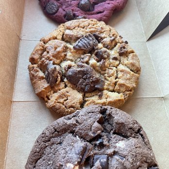Tifa Chocolate & Gelato - Red Velvet, Peanut Butter, and S'mores - Chocolatiers & Shops Near Me - Gilbert, Arizona