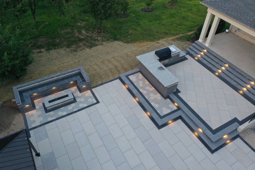 MEV OUTDOOR SOLUTIONS LLC