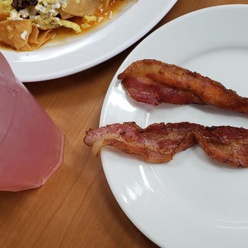 No Toro Cafe - Breakfast & Brunch Near Me - Artesia, California No Toro Cafe - Breakfast & Brunch Near Me - Artesia, California