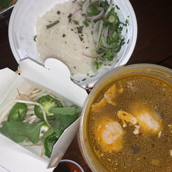 Saigon Bistro - Spicy Lemongrass Soup - Vietnamese Near Me - Jersey City, New Jersey