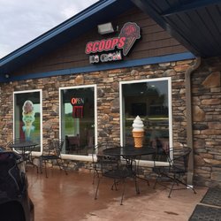 Scoops Ice Cream - Storefront