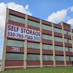 Broadway Self Storage