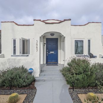 VPinto Plastering - Before (front) - Stucco Services Near Me VPinto Plastering - Before (front) - Stucco Services Near Me