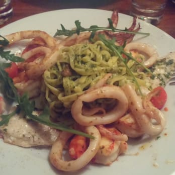 Le Rusti - Seafood pasta special - Italian Near Me - Paris, 75