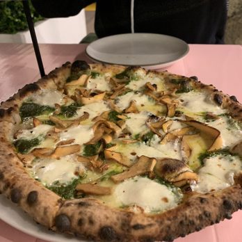 Bettina - Special mushroom pizza - Pizza Near Me - Santa Barbara, California Bettina - Special mushroom pizza - Pizza Near Me - Santa Barbara, California