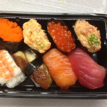 Ahi Lovers - Sushi Bento - B10 - Japanese Near Me - Honolulu, Hawaii