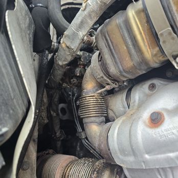 Blaine Brothers - Leaking heater hoses. - Towing Near Me - Minneapolis, Minnesota Blaine Brothers - Leaking heater hoses. - Towing Near Me - Minneapolis, Minnesota