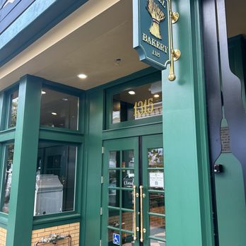 Model Bakery - Outside - Bakeries Near Me - Walnut Creek, California