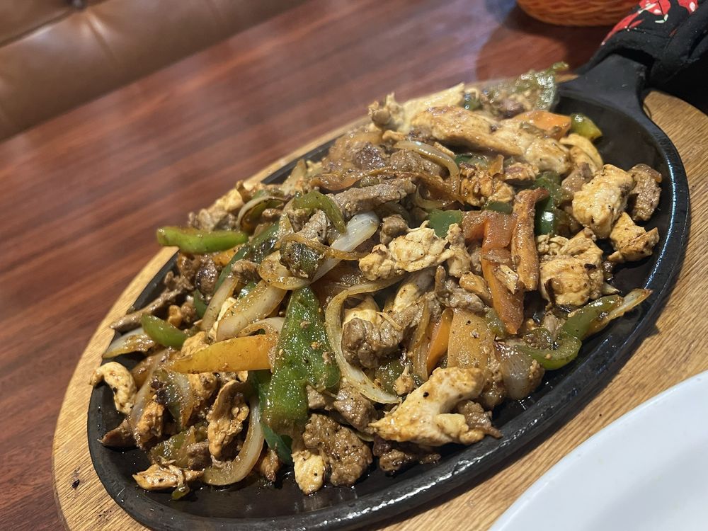 Monterrey Mexican Restaurant — Mexican restaurant in Sioux City