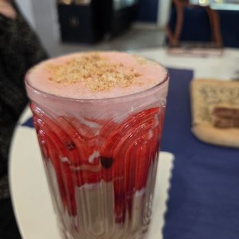 Yummilicious Cafe & Bakery - Strawberry Shortcake - Cafes Near Me - Utica, New York Yummilicious Cafe & Bakery - Strawberry Shortcake - Cafes Near Me - Utica, New York